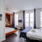 Marais District - Spacious Studio Flat Sleeps 4 By Guestready